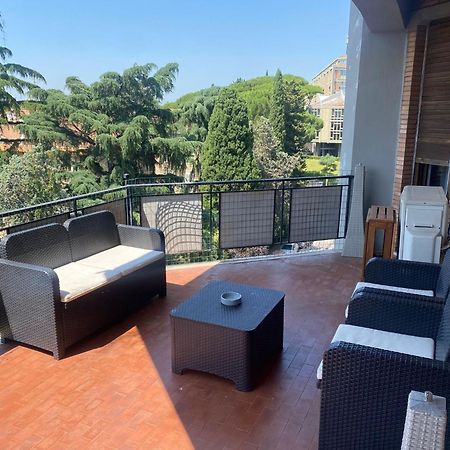 Eur Centro Lux Apartment Con Camino Rom Eksteriør billede