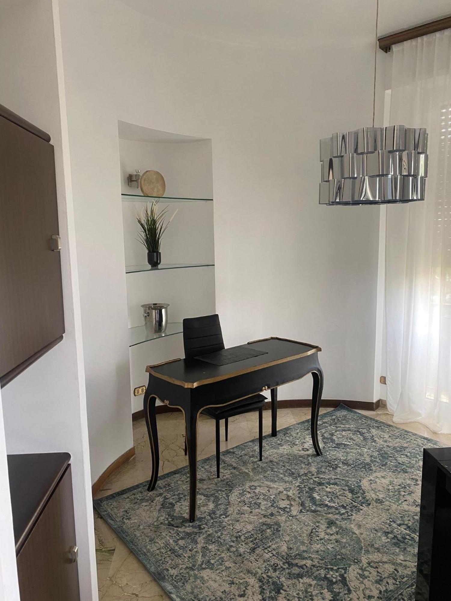 Eur Centro Lux Apartment Con Camino Rom Eksteriør billede